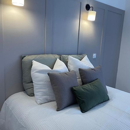 Appartamento Duplex Raffine, Elegant & Climatise - La Mezz Nîmes Esterno foto