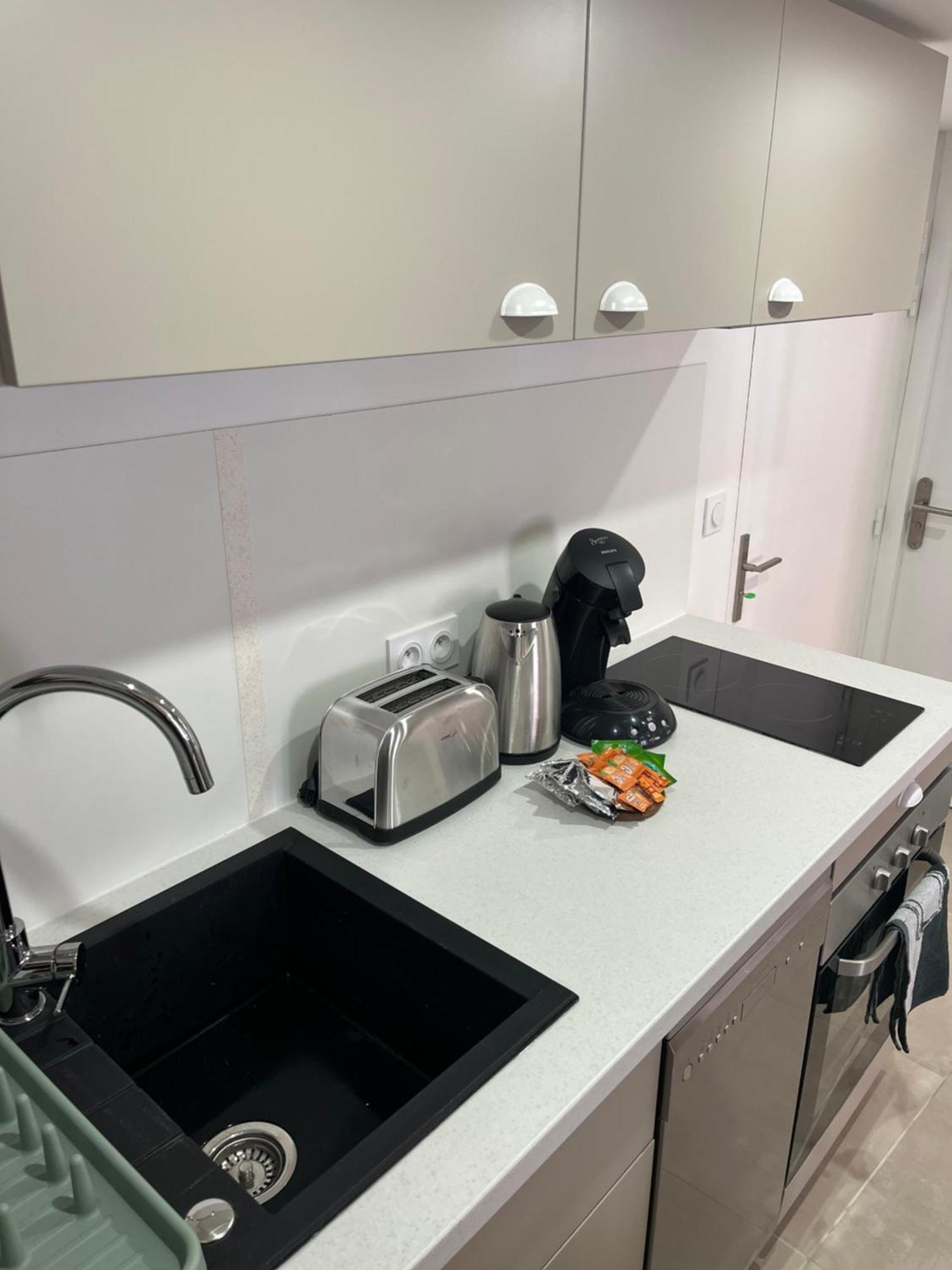Appartamento Duplex Raffine, Elegant & Climatise - La Mezz Nîmes Esterno foto